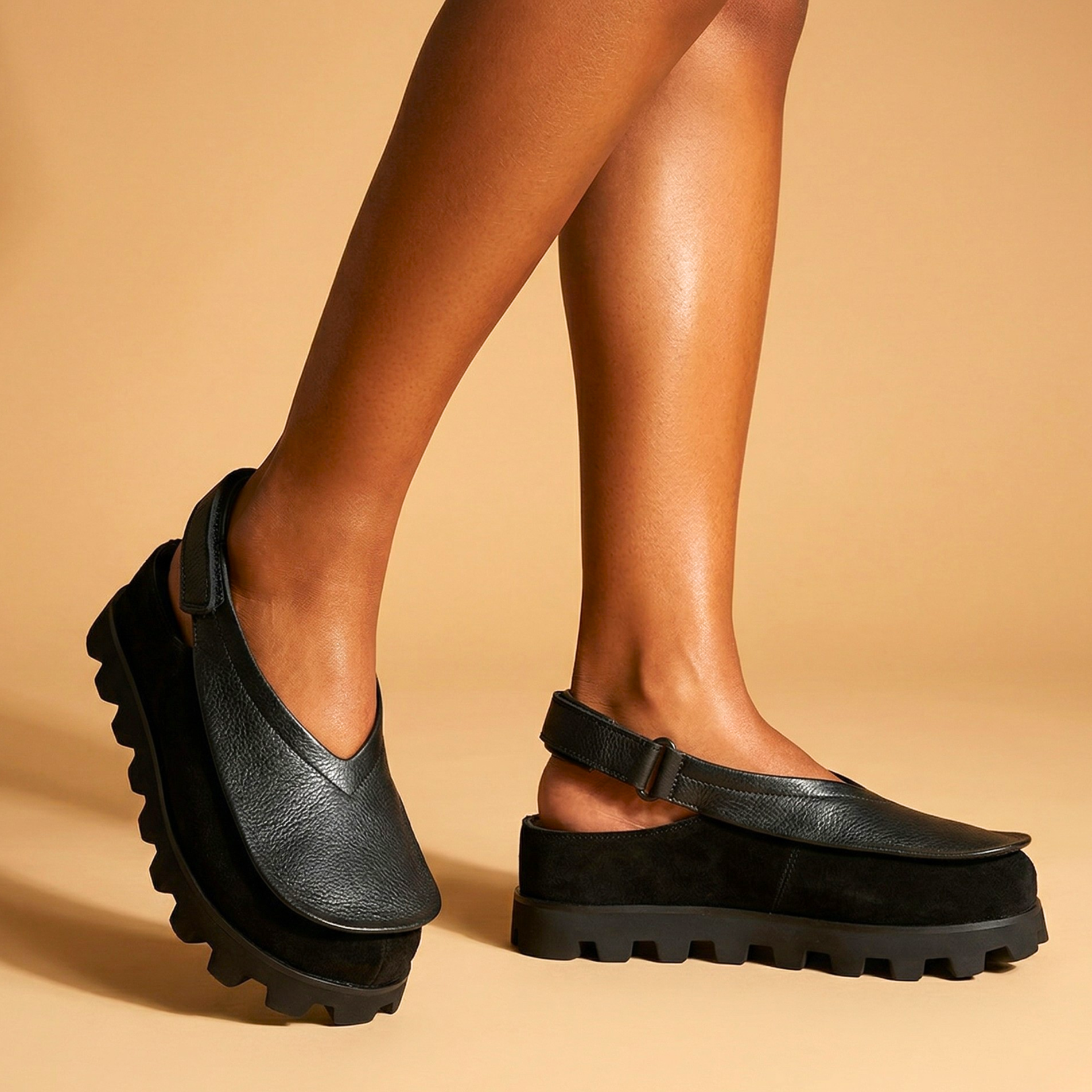 Glaiza | Leather Slingbacks