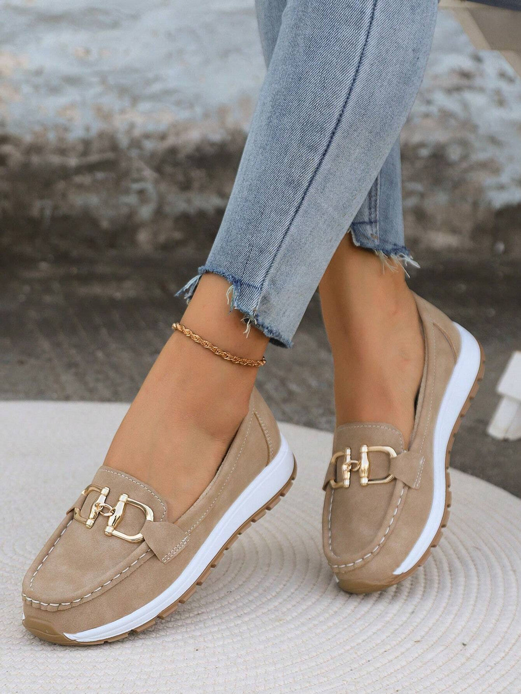 Ellie | Flat Moccasins with Buckle