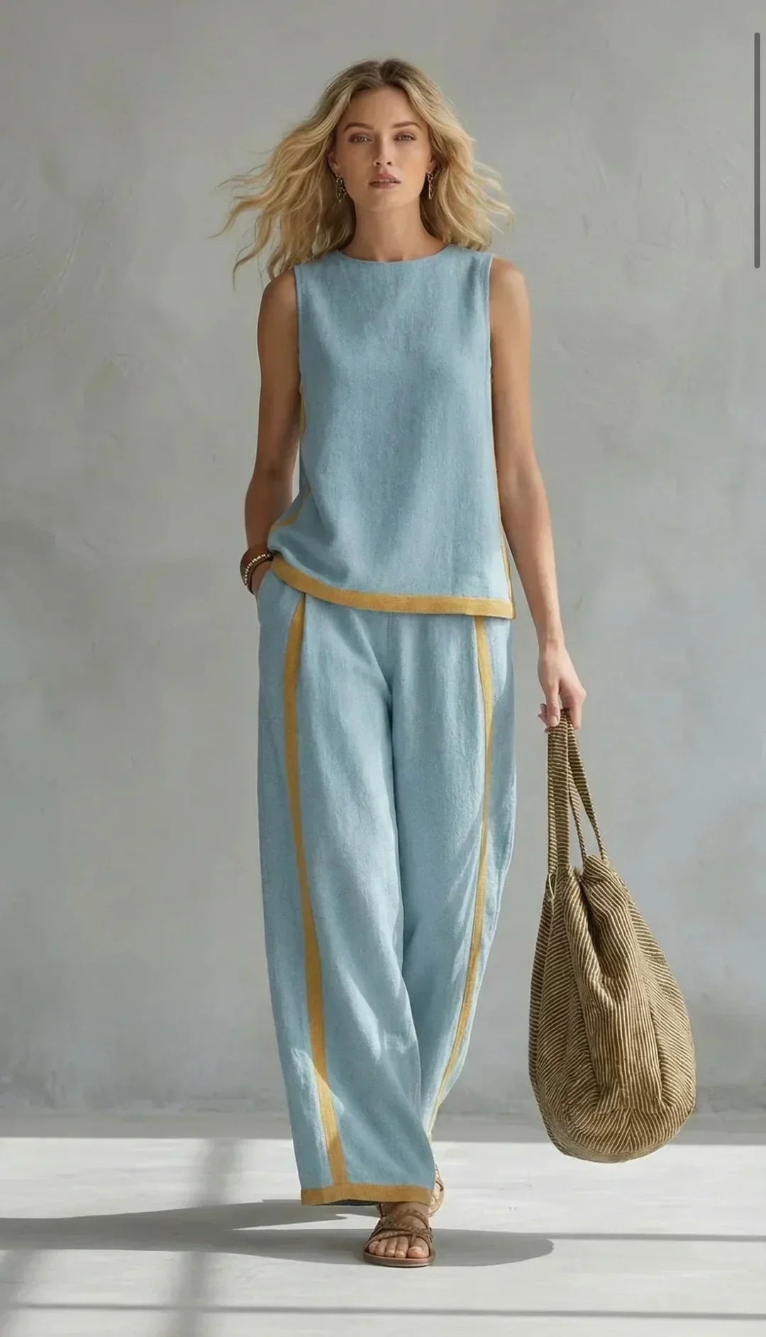 Ursula | Chic-casual vest and pants set with two-tone finishes