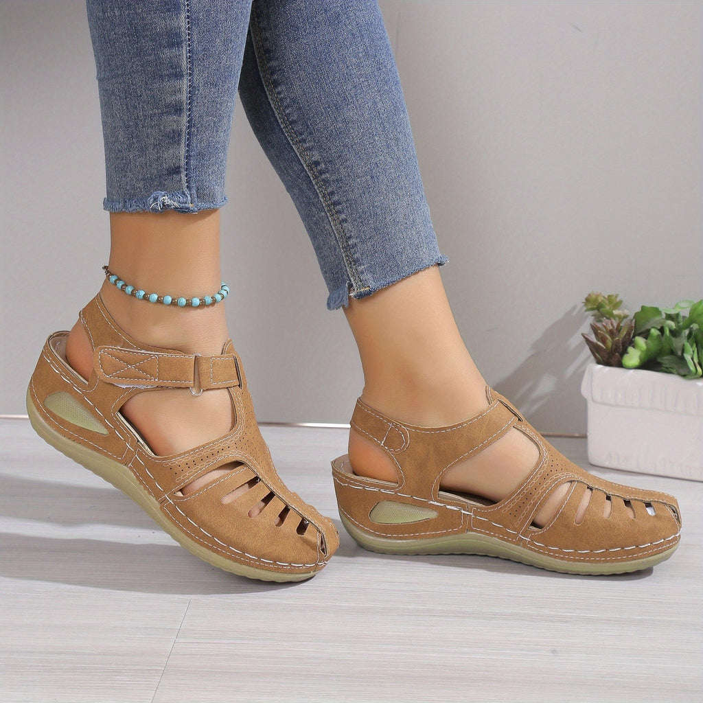 Amelia | Comfort Sandals with a Gentle Lift