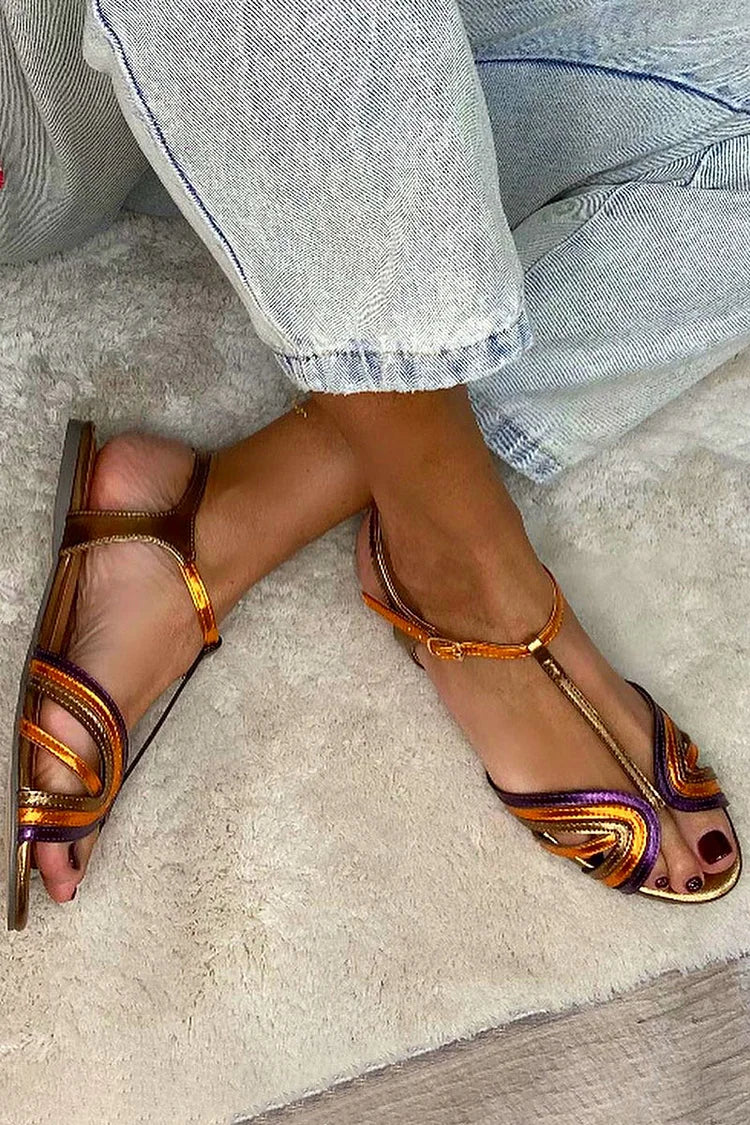 Grace | Gold-colored sandals with buckle and multicolored strap