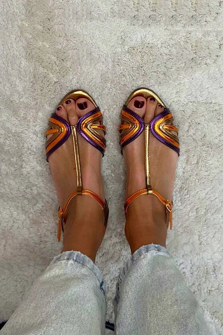 Grace | Gold-colored sandals with buckle and multicolored strap