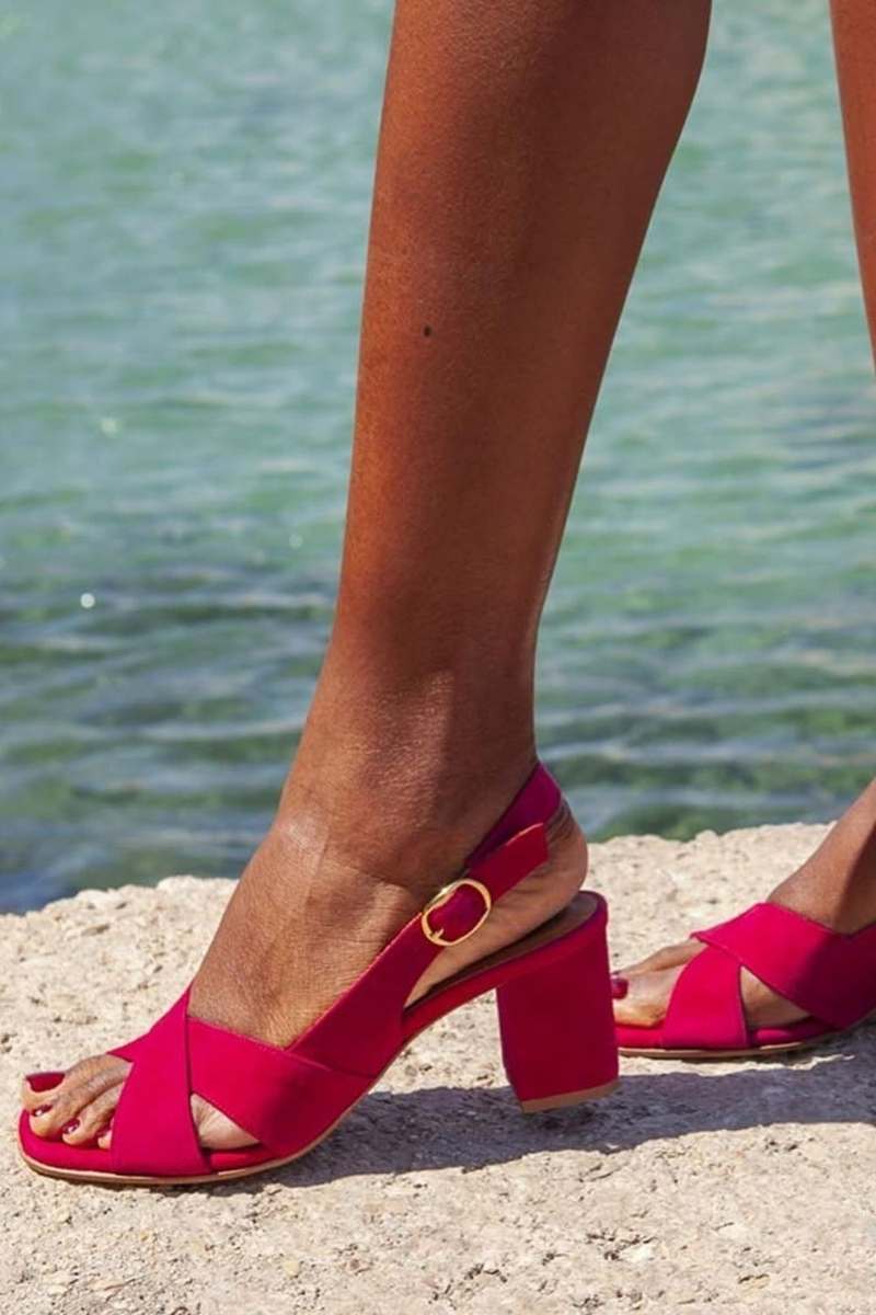 Ilah | Sandals with Block Heel and Crossed Straps