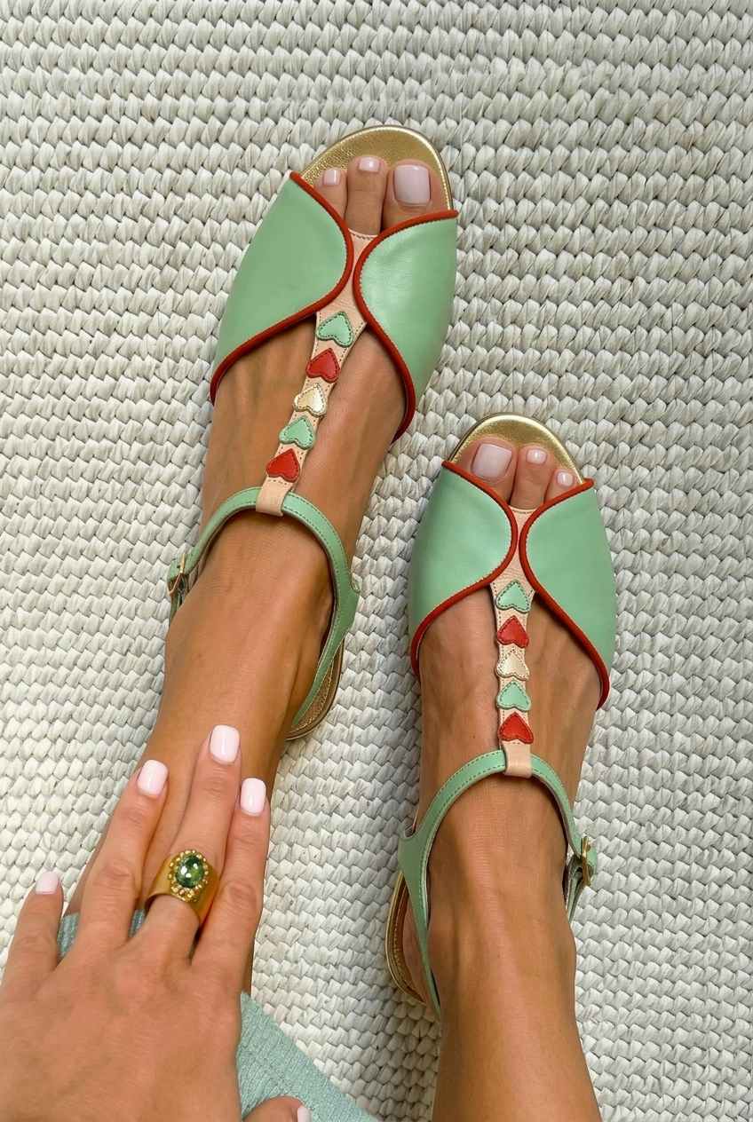 Gianna | Flat Slingback Sandals with Open Toe and Heart Detail