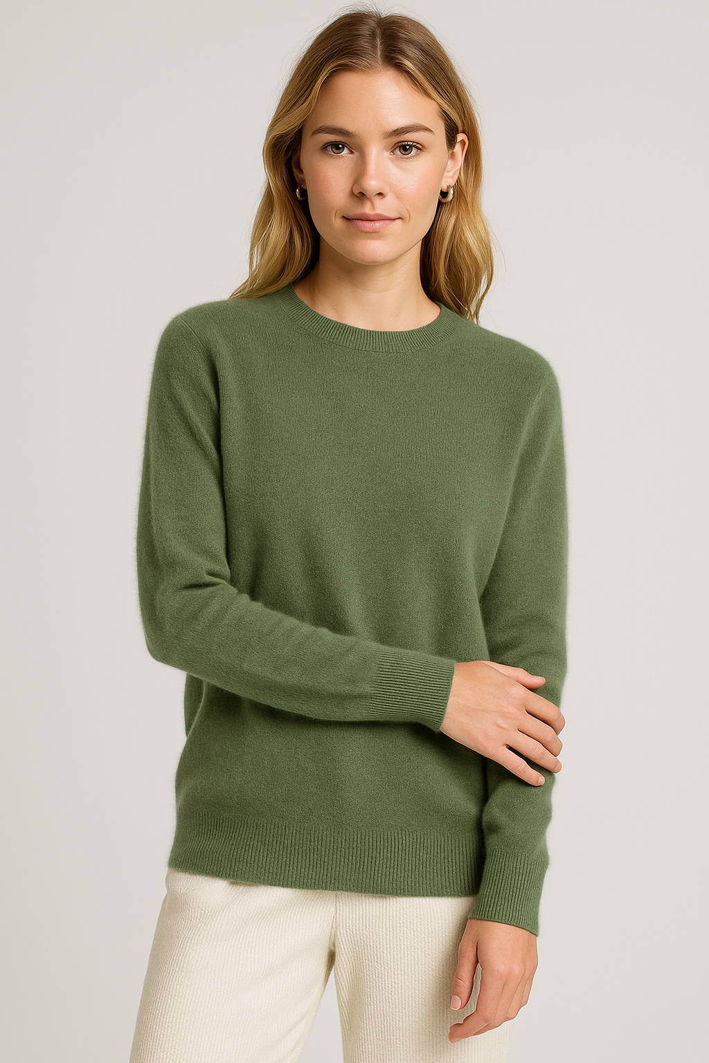 Freja | Classic Crewneck Cashmere Sweater