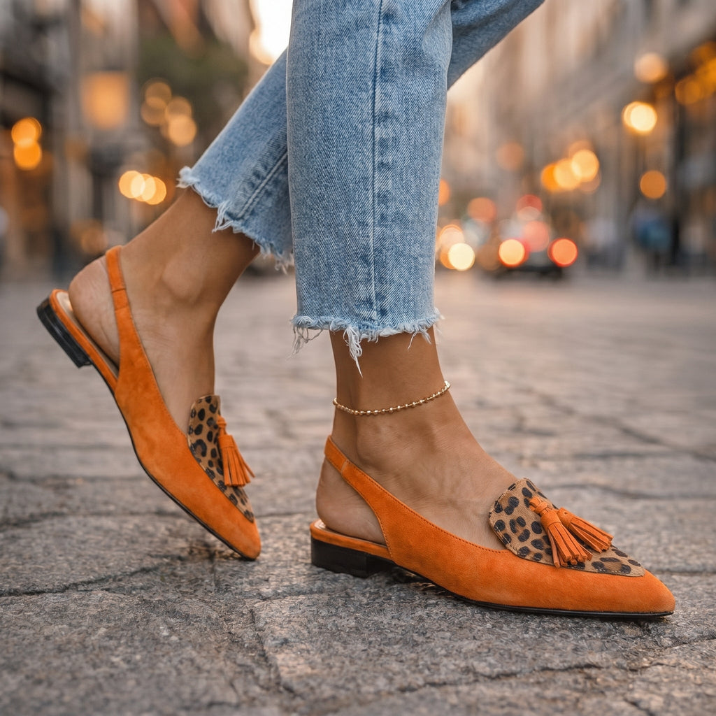 Emma | Sandals with straps and tassels