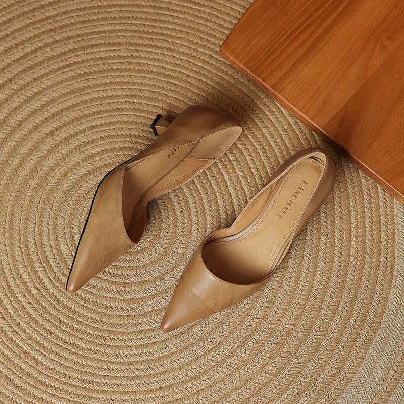 Ceyra | Leather Kitten Heels