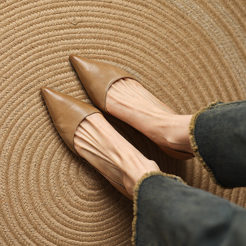 Ceyra | Leather Kitten Heels