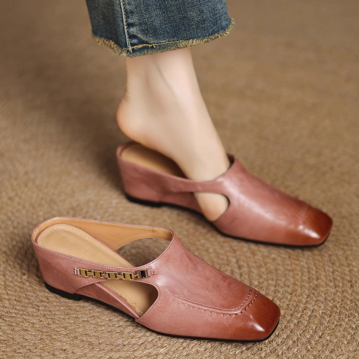 Avella | Leather Mules