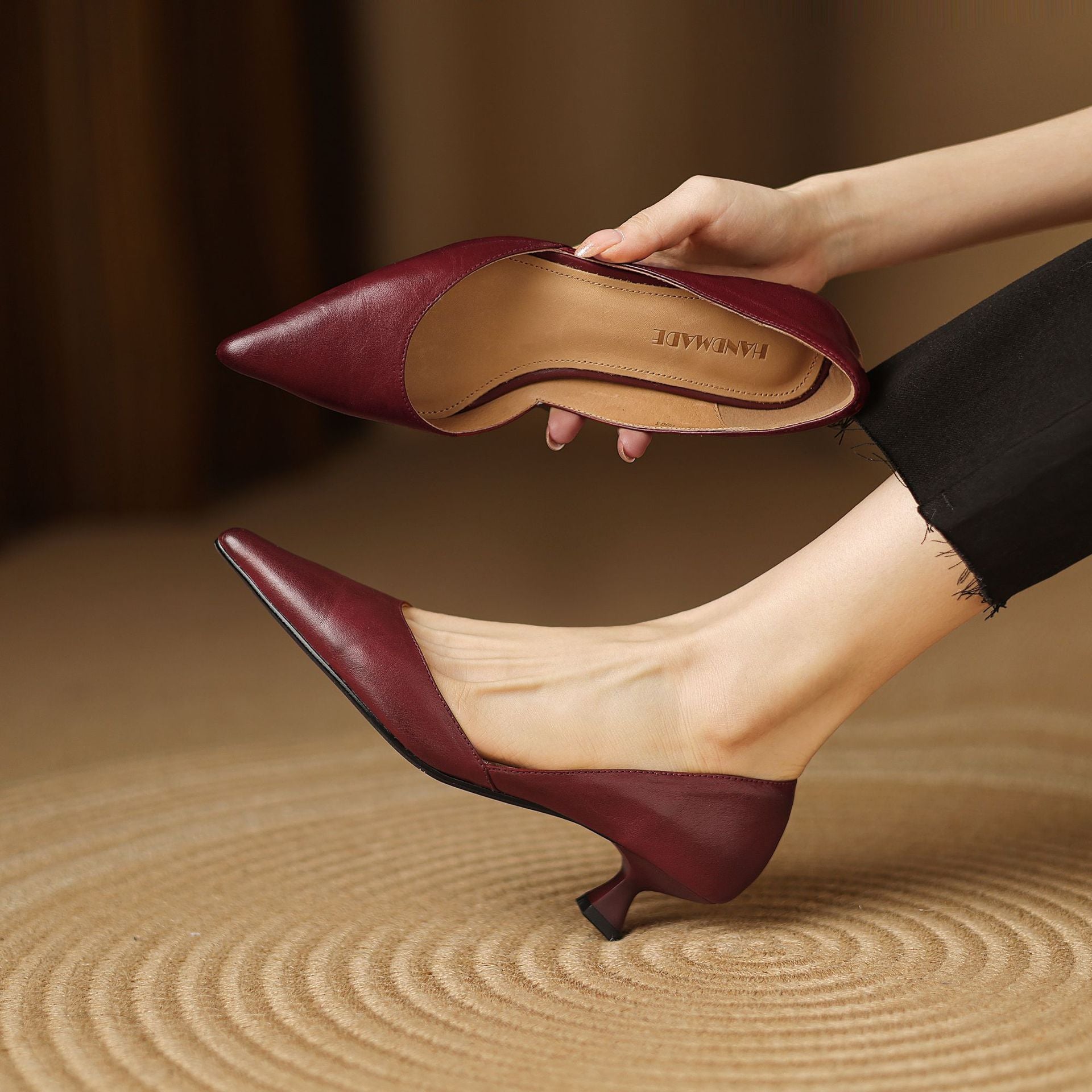 Ceyra | Leather Kitten Heels