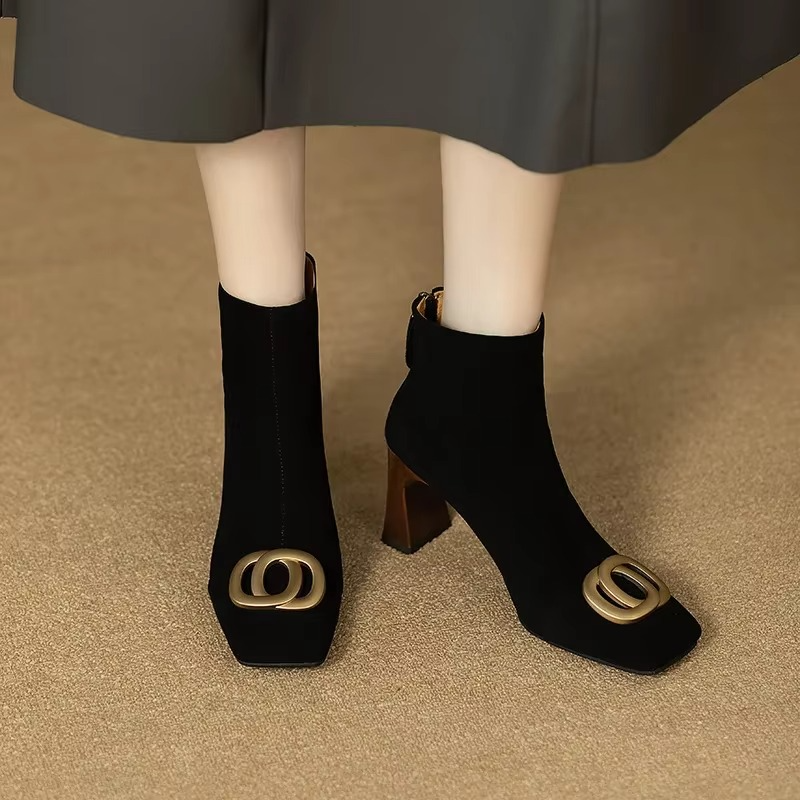 Bea | Opium Velvet Boots