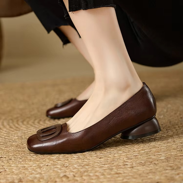 Pia | Opium Leather Flats