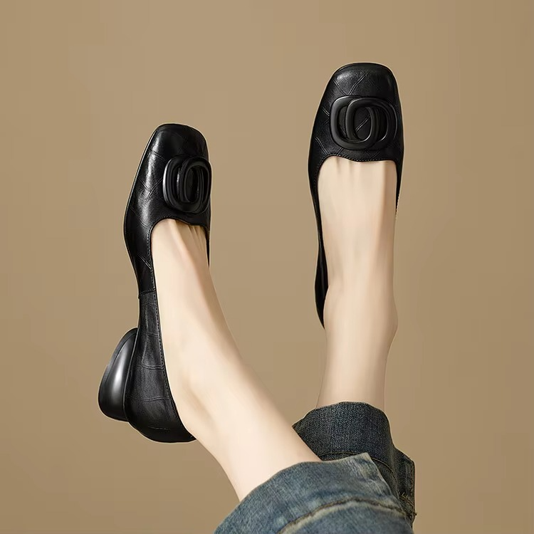 Pia | Opium Leather Flats