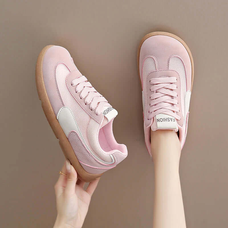 Susan |  Shoes with a Wide Toe Cap
