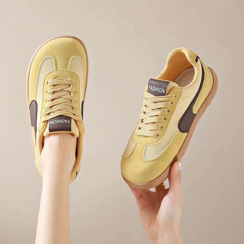 Susan |  Shoes with a Wide Toe Cap