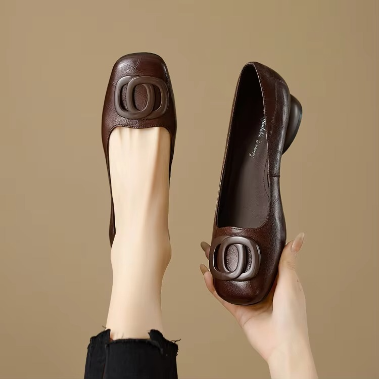 Pia | Opium Leather Flats
