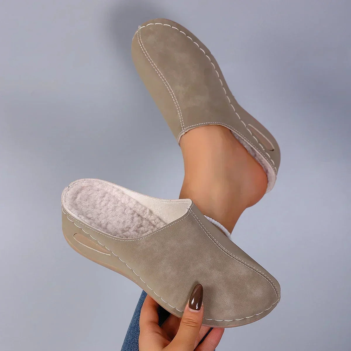 Romilly | Orthopaedic Slippers