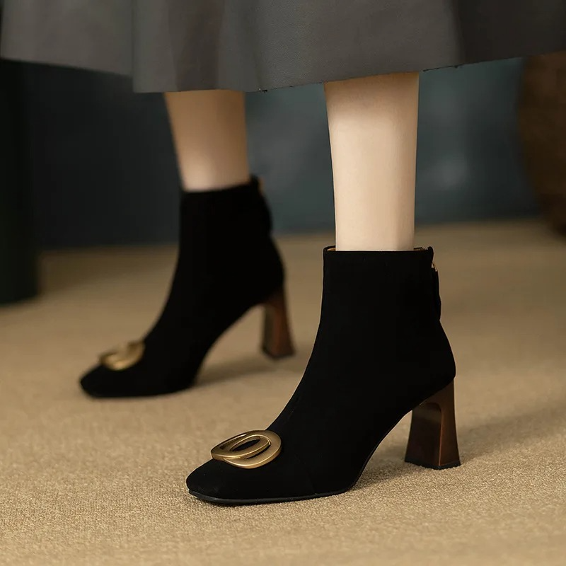 Bea | Opium Velvet Boots