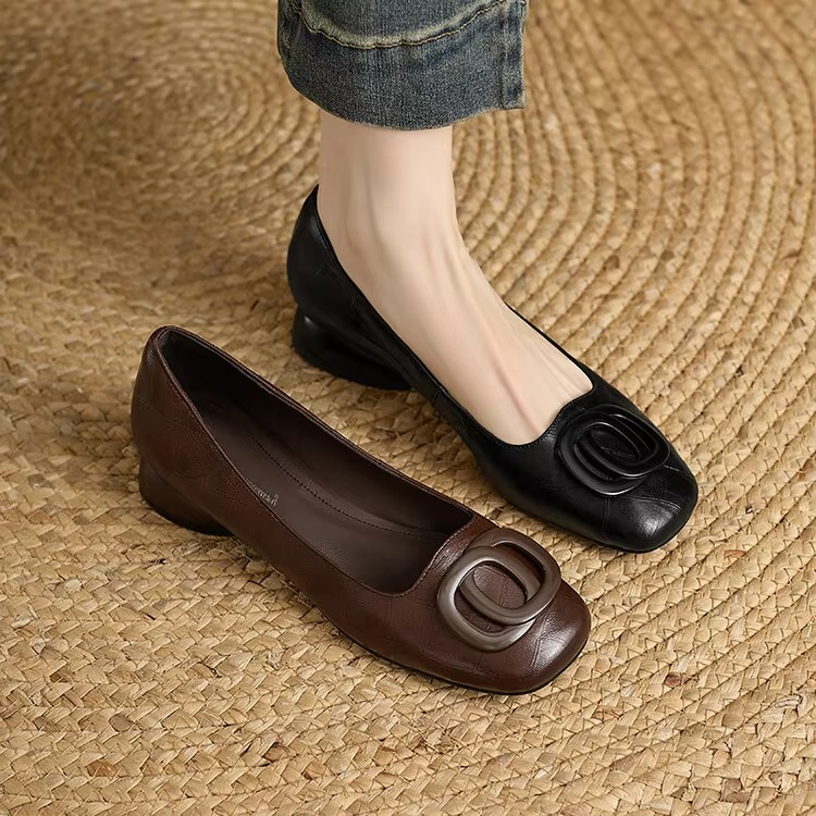Pia | Opium Leather Flats